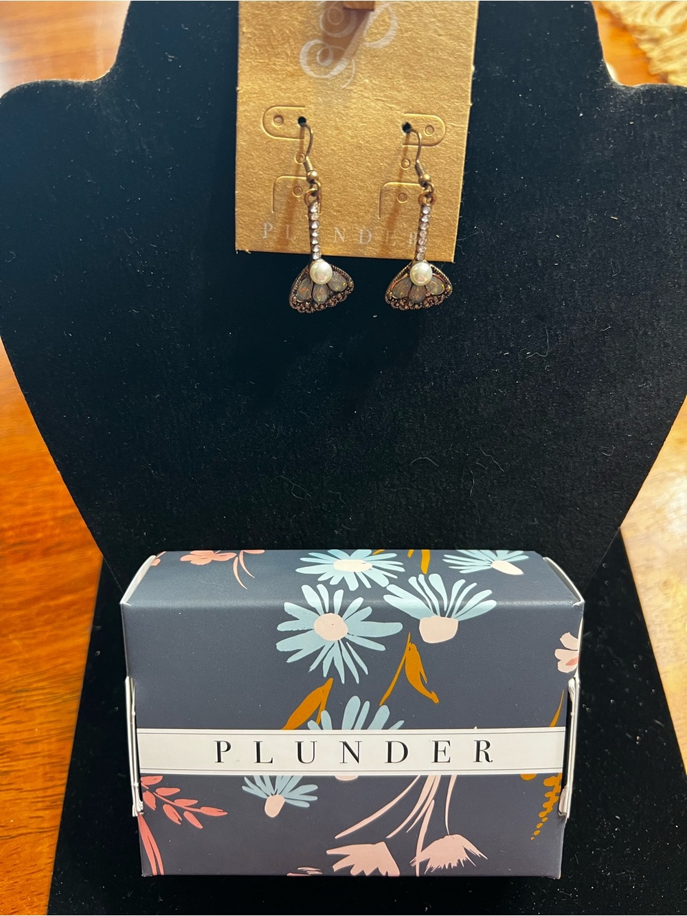 Plunder Gold and Pearl Floral Drop Earrings